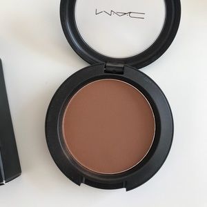 Mac blush Blunt (matte) new